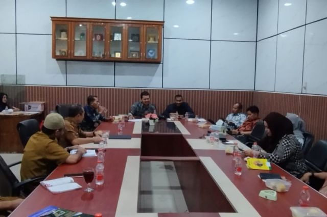 RAPAT PANSUS: FINALISASI RANPERDA TENTANG RPJMD KABUPATEN ASAHAN TAHUN 2025-2029